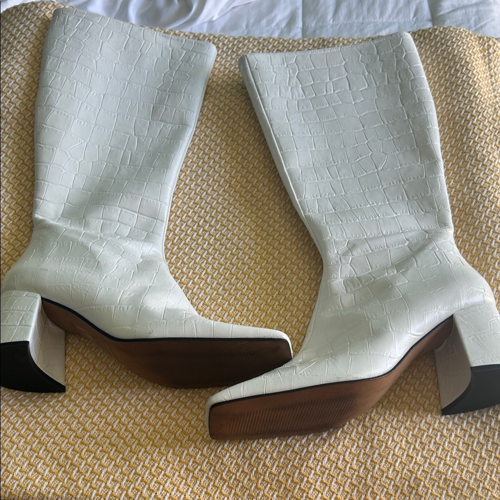 Topshop Leather White Croc-Embossed Mid-Calf Heeled Boots